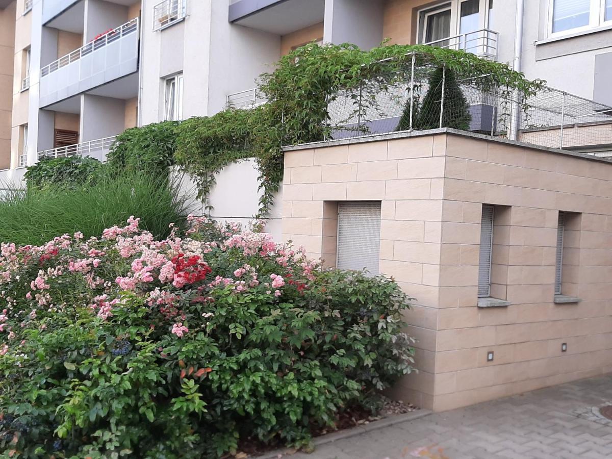 Apartament Di Trevi - Klimatyzacja Lägenhet Wrocław Exteriör bild