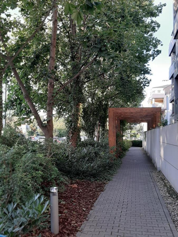Apartament Di Trevi - Klimatyzacja Lägenhet Wrocław Exteriör bild