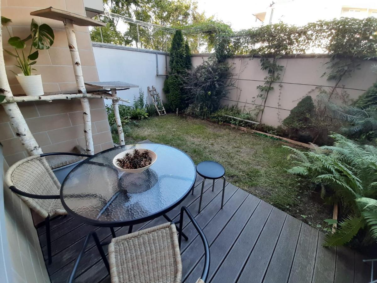Apartament Di Trevi - Klimatyzacja Lägenhet Wrocław Exteriör bild
