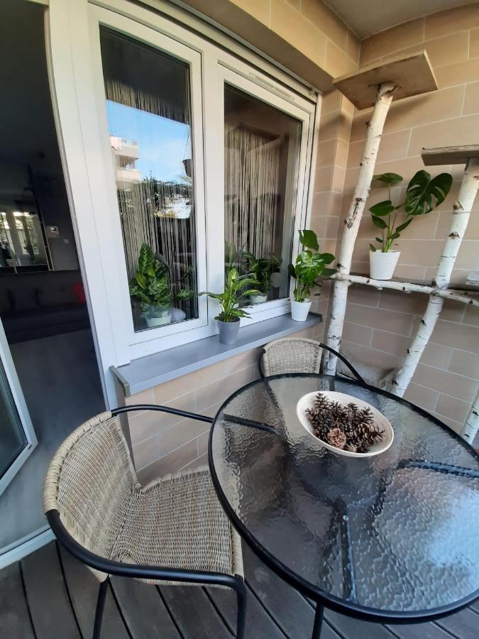 Apartament Di Trevi - Klimatyzacja Lägenhet Wrocław Exteriör bild
